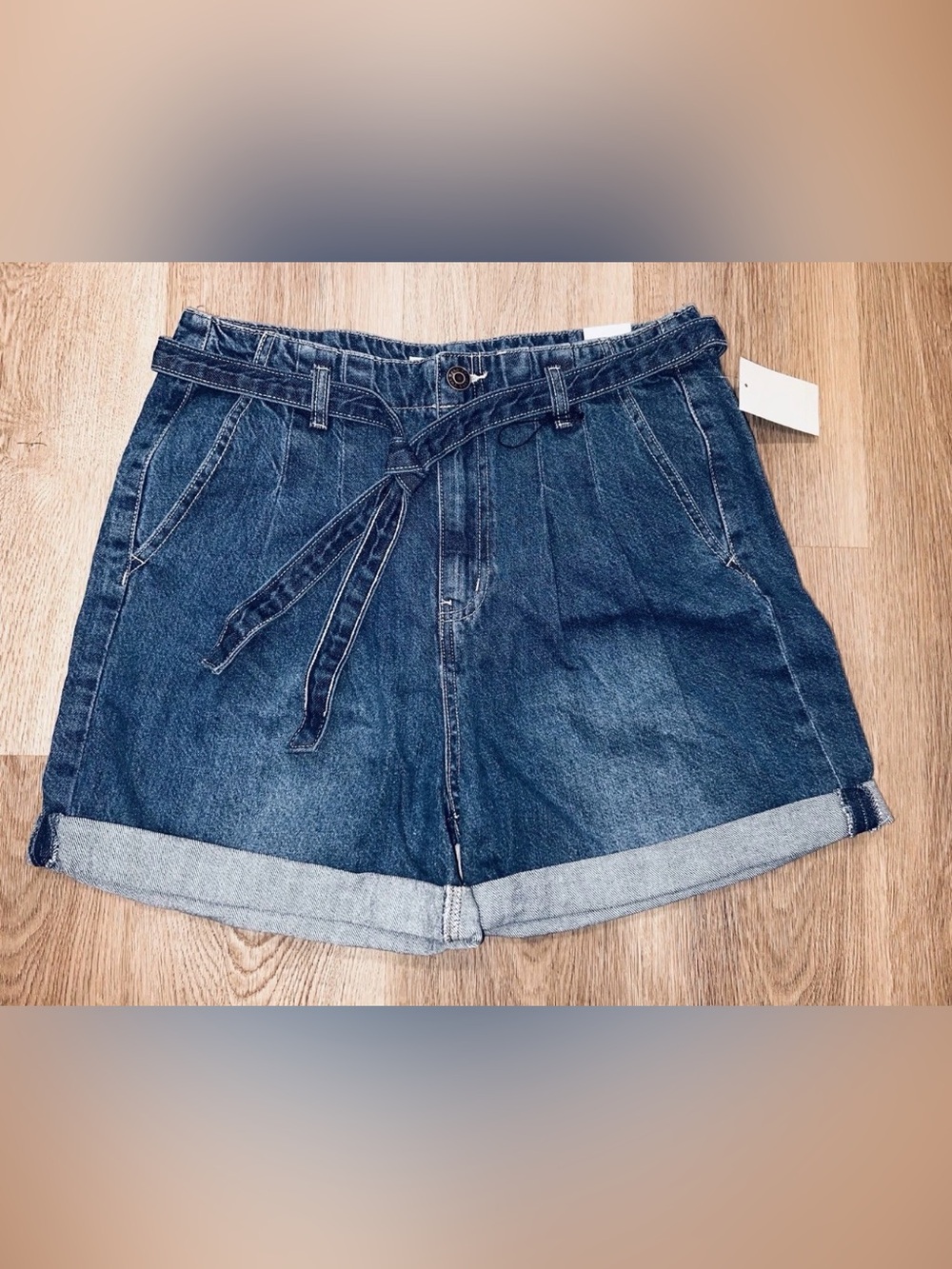 YMI Women’s High Rise Belted Denim Paperbag Jean Cuffed Shorts Size 11 NWT